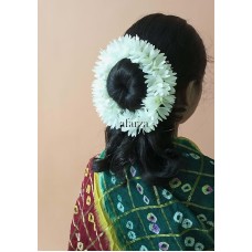 Afarza Artificial Gajra For Hair Bun Juda Accessories Mogra Jasmine For Women Pack Of 4 Pcs White Afarza Artificial Gajra For Hair Bun Juda Accessories Mogra Jasmine For Women Pack Of 4 Pcs White